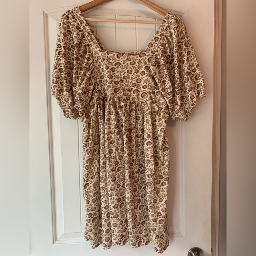 Rylee + Cru Floral Print Dress in Cream and Brown